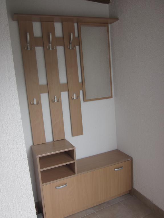 Apartments Dumencic Rab Mundanije الغرفة الصورة